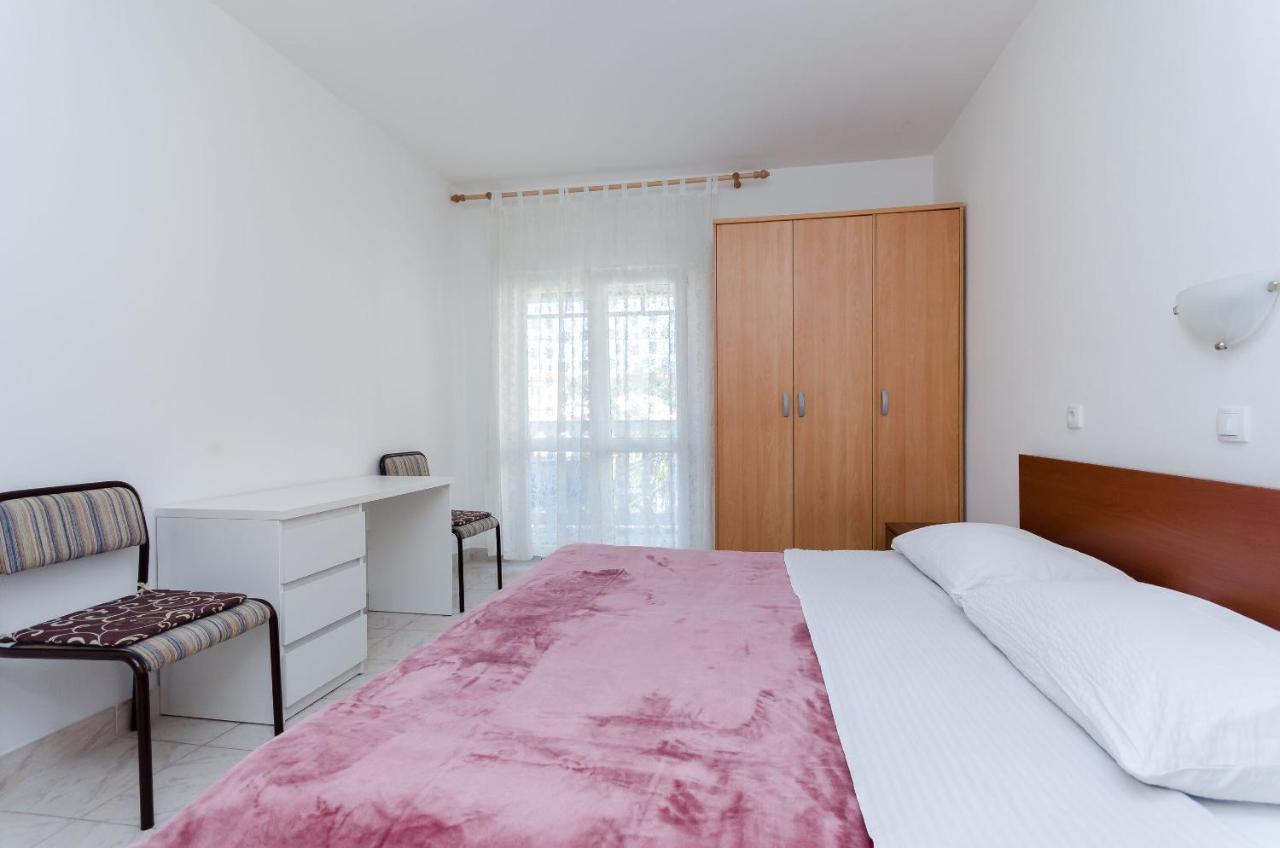 Apartments Luce Lopar Bagian luar foto